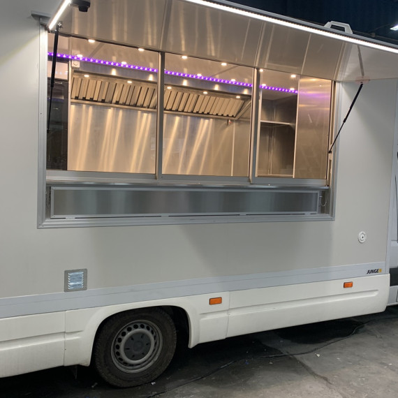 Food Truck Mercedes