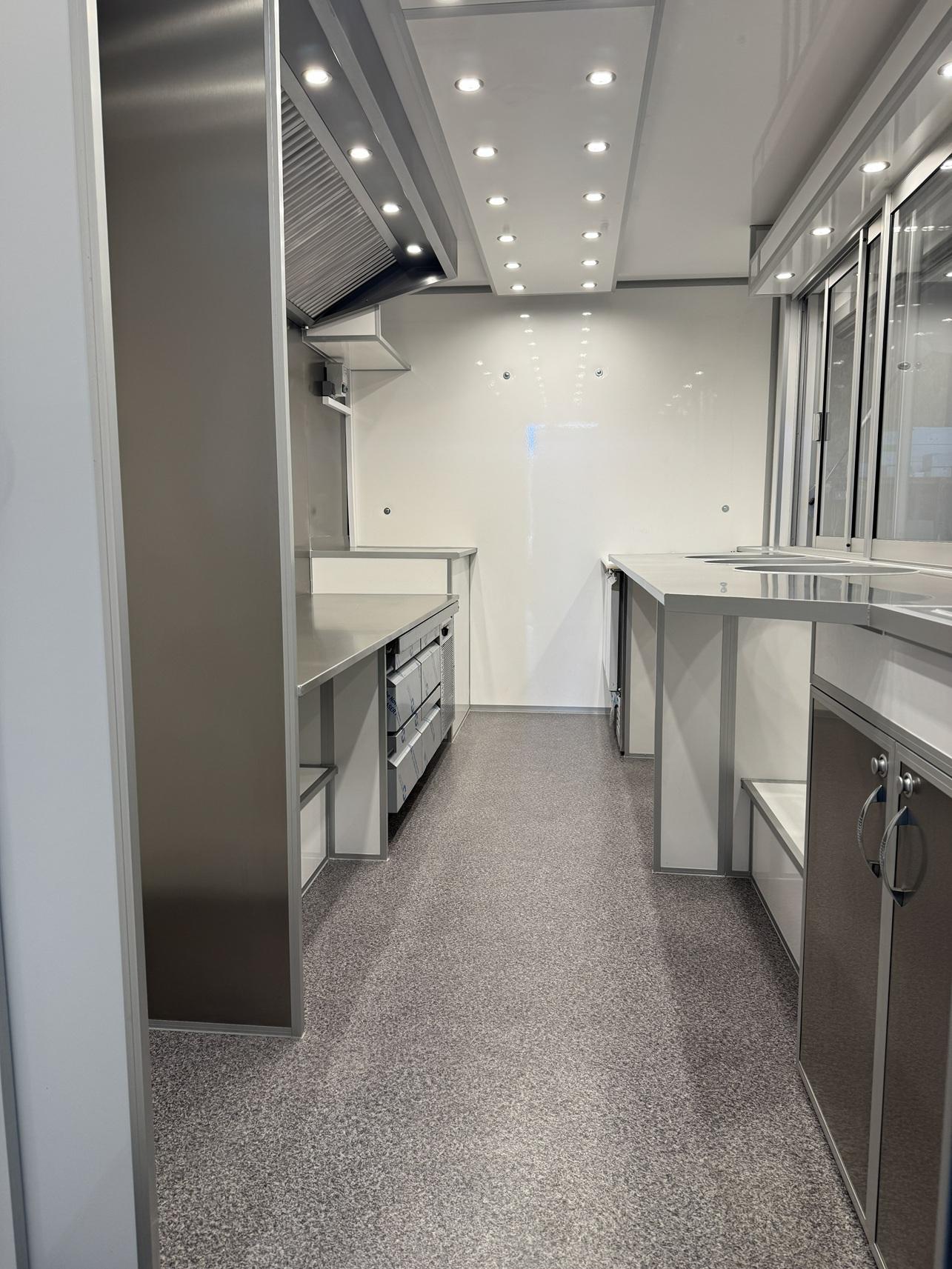 Renault Master Halal Foodtruck