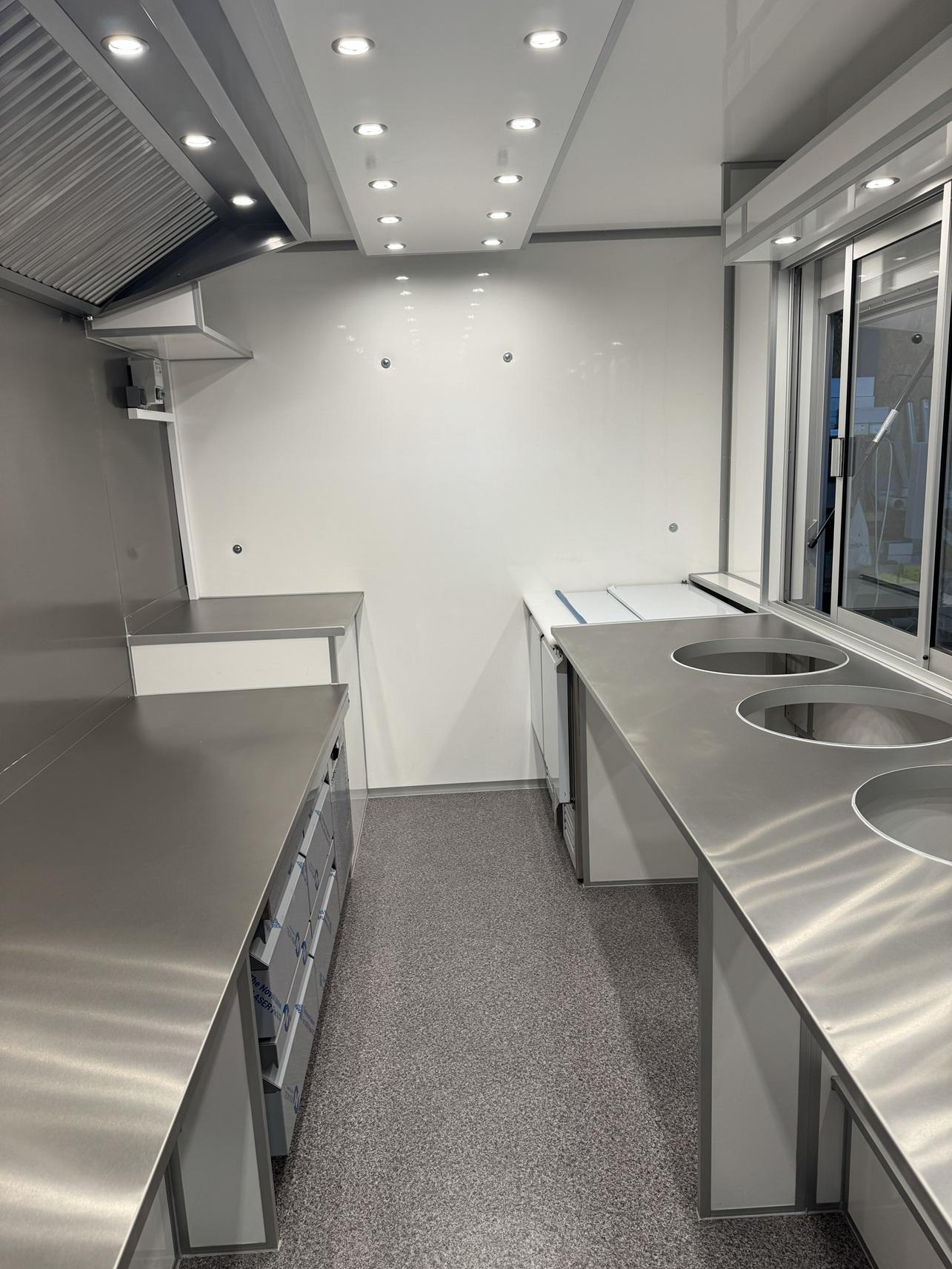 Renault Master Halal Foodtruck